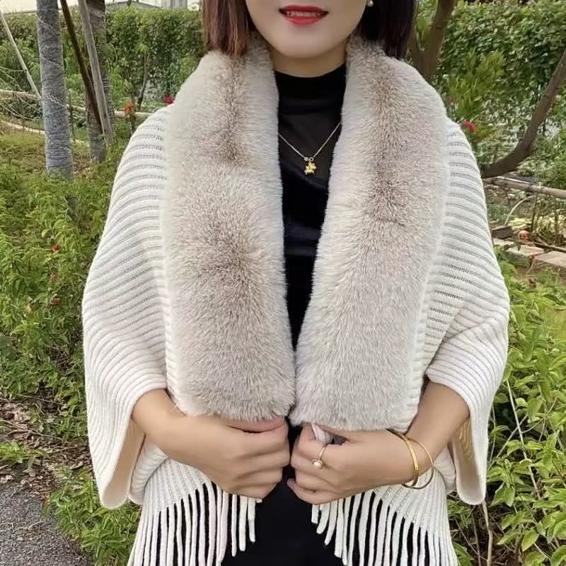 冬の快適さのための厚くて暖かいジャケット