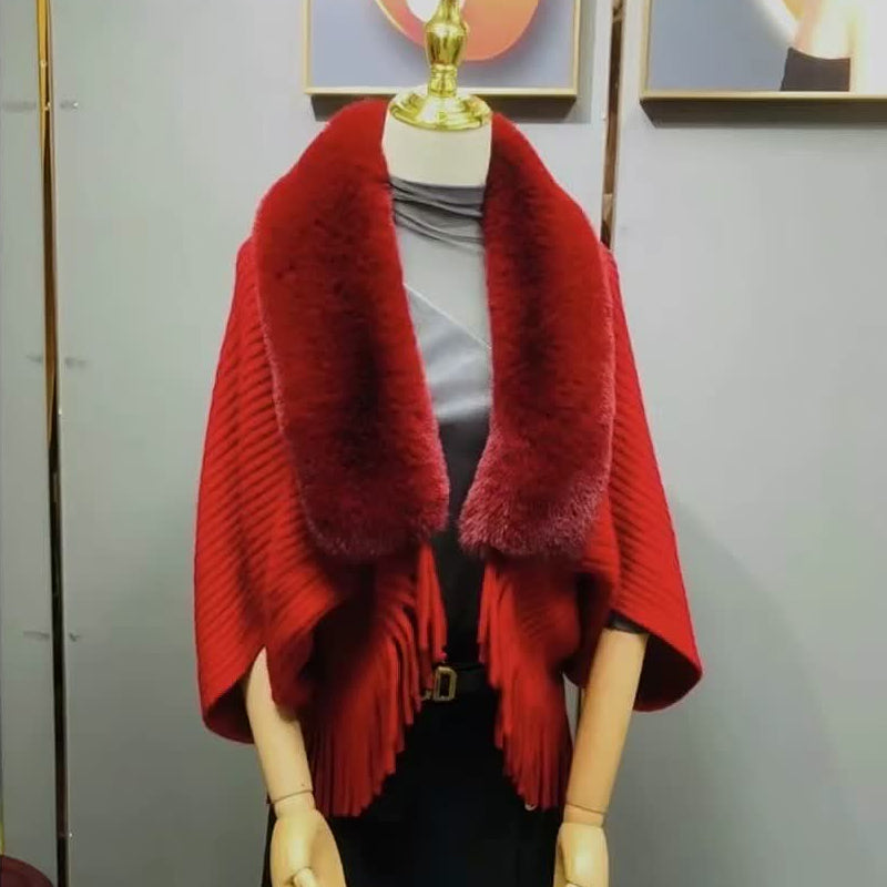 冬の快適さのための厚くて暖かいジャケット