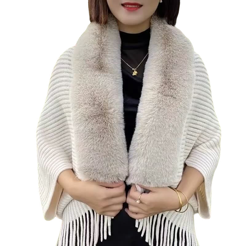 冬の快適さのための厚くて暖かいジャケット
